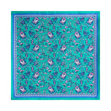 PAÑUELO DE SEDA VERDE CON DETALLES FLOREALES BLANCO Y AZULES