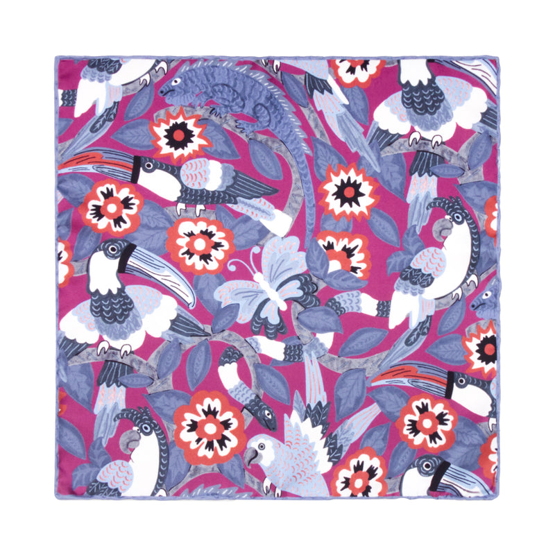 PAÑUELO DE SEDA CON FLORES EN COLOR GRIS, PÚRPURA Y BLANCO