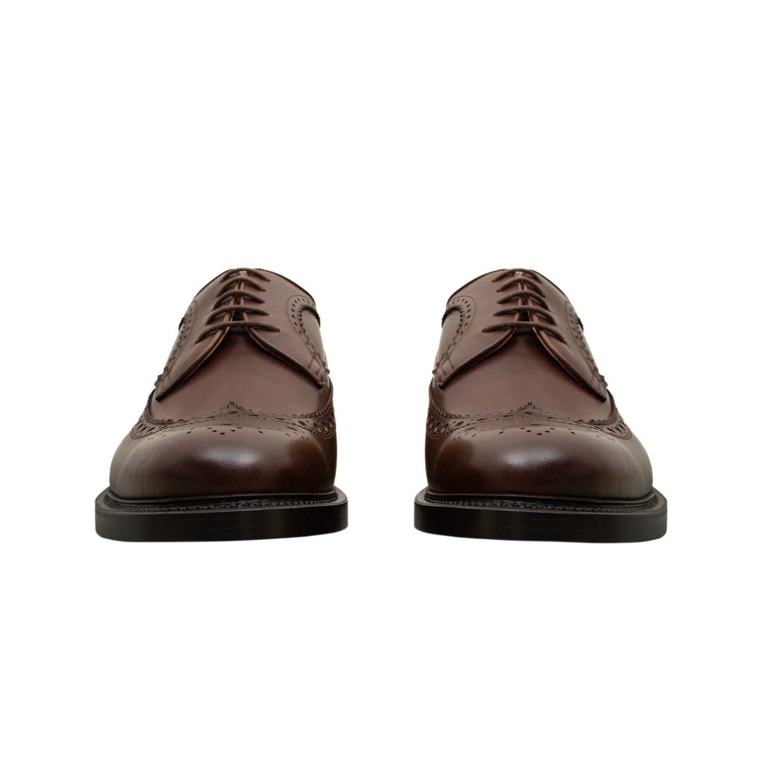 ZAPATO OXFORD EN CUERO EN COLOR CAFÉ OBSCURO