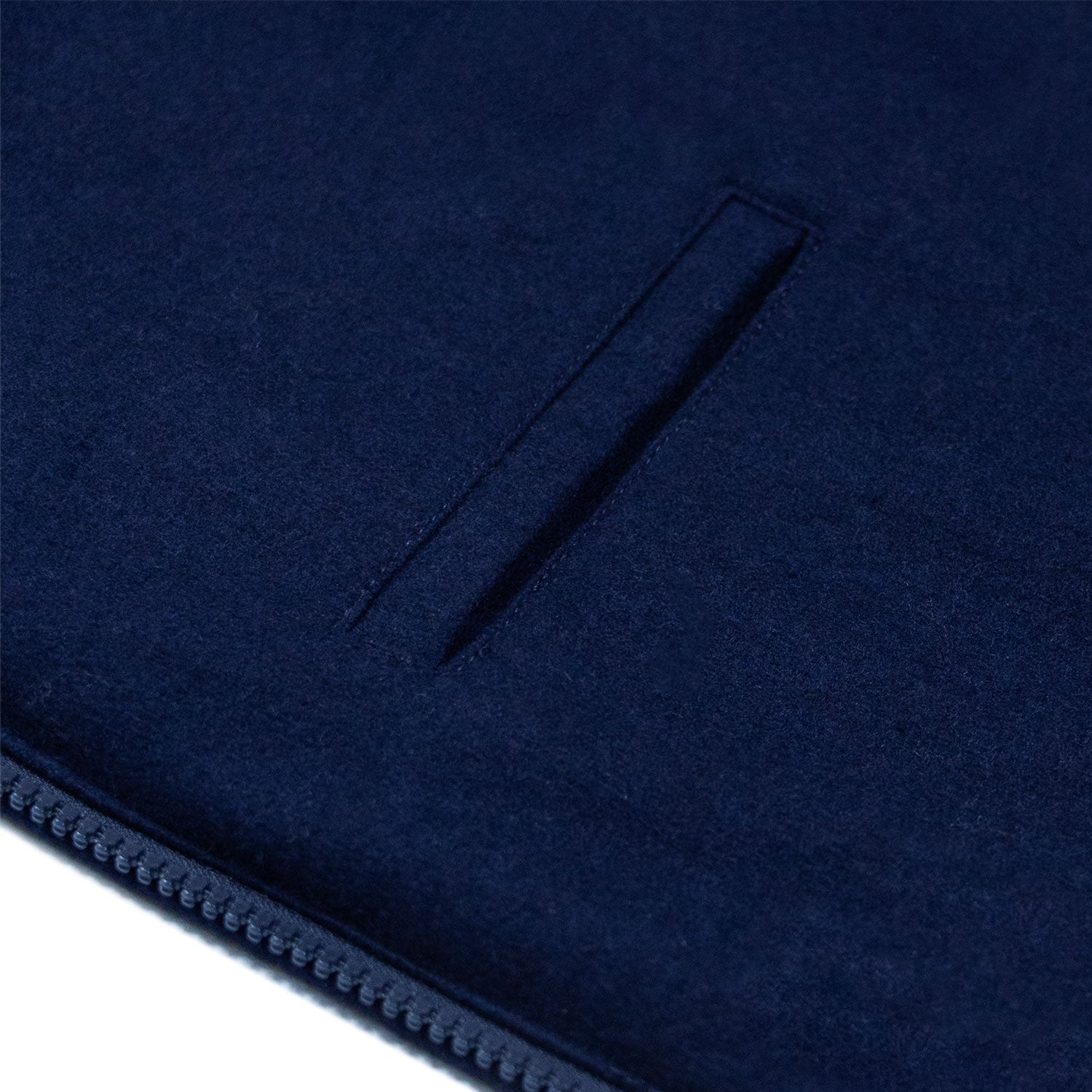 CHAMARRA CORTA DE LANA AZUL CON CUELLO DESMONTABLE DE ECO-FUR AZUL