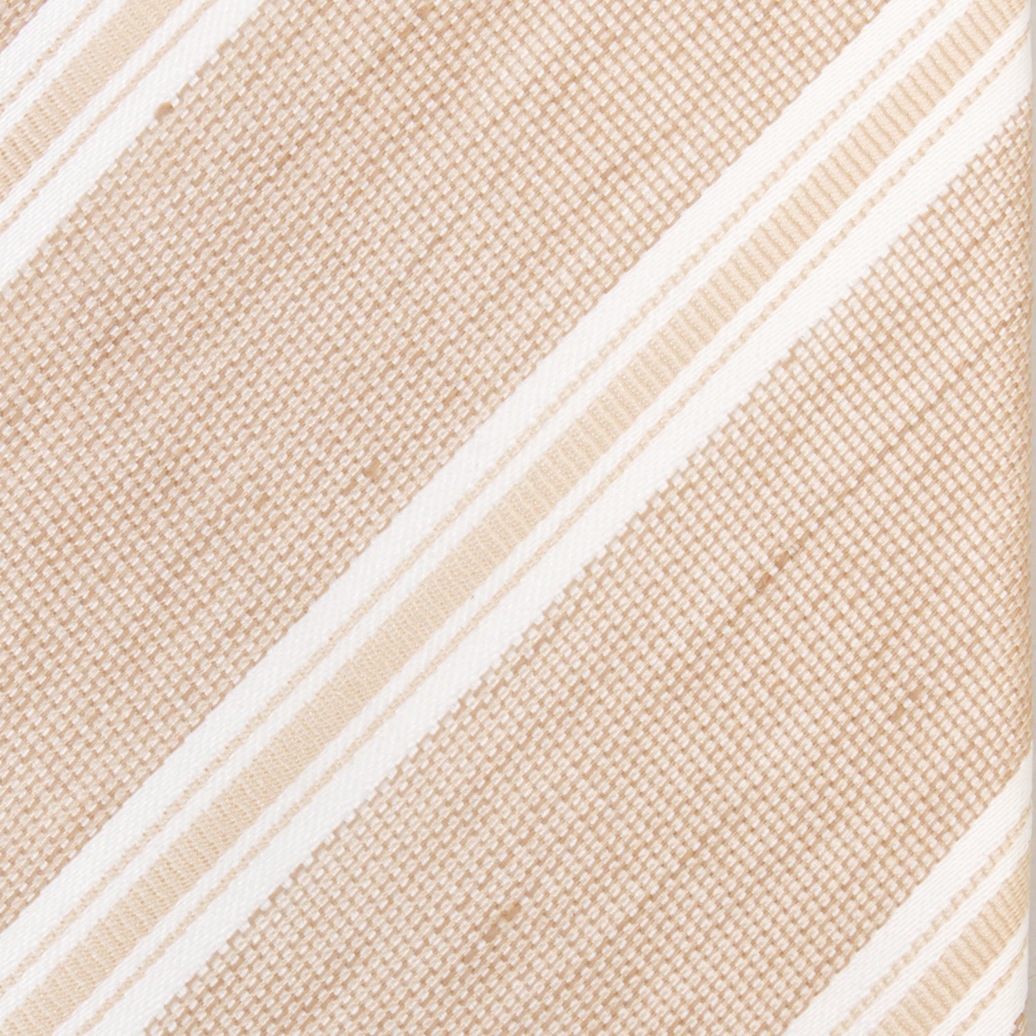 CORBATA DOBLE VISTA EN SEDA Y LINO CON RAYAS BLANCAS EN COLOR BEIGE