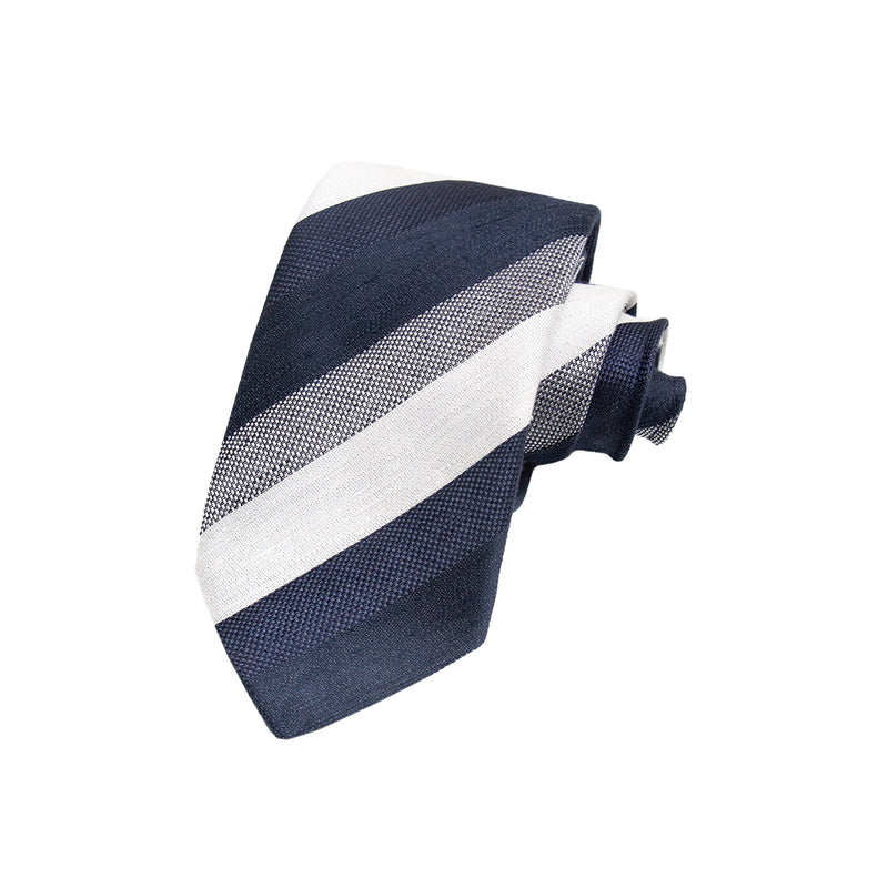 CORBATA 3 PLIEGUES DE SEDA Y LINO DE RAYAS AZUL MARINO Y BLANCO