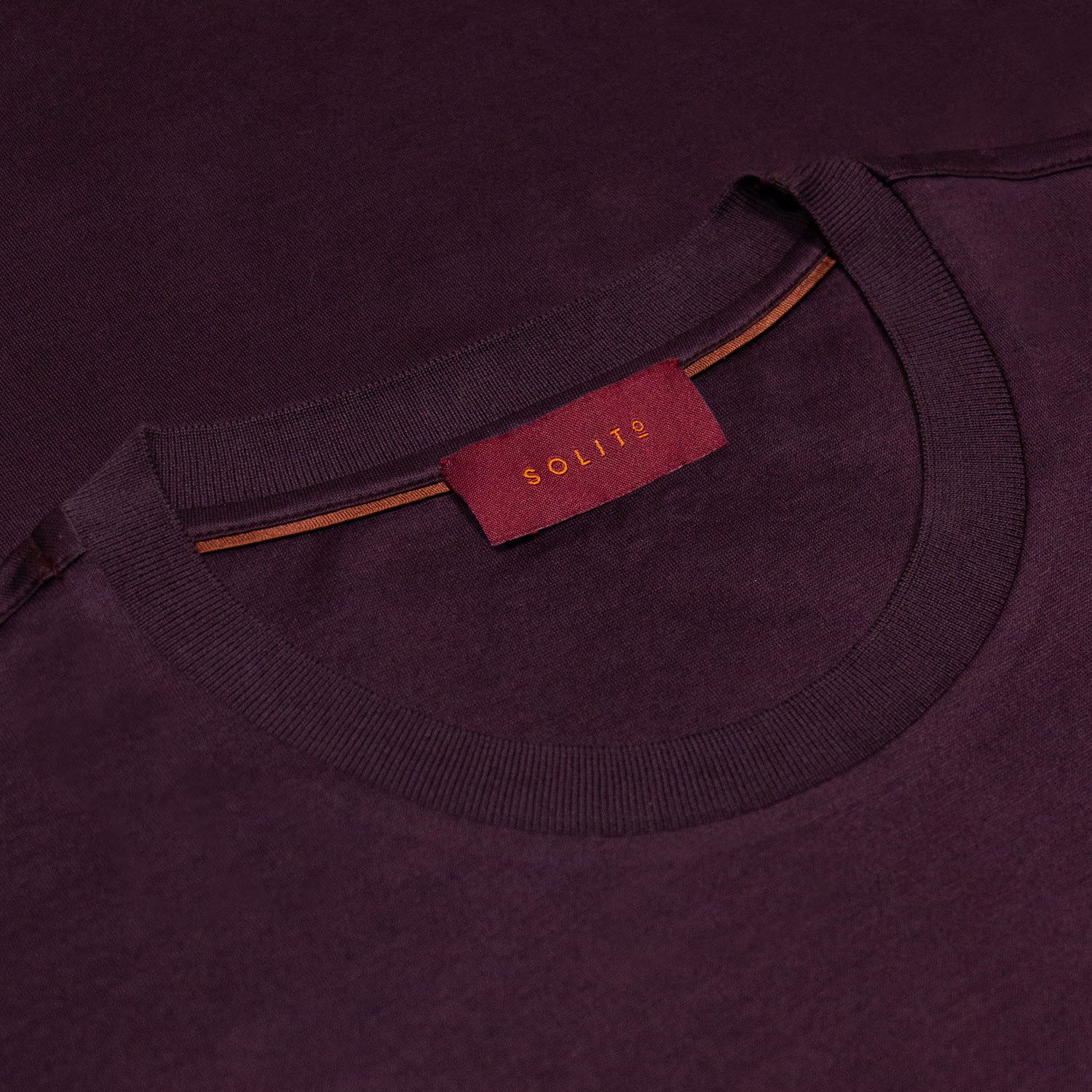PLAYERA DE ALGODÓN CUELLO REDONDO MANGA LARGA VINO