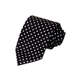 CORBATA EN SET CON PAÑUELO SOLITO 7 PLIEGUES CON CAJA FONDO NEGRO Y LUNARES POLKA DOT BLANCO 100% SEDA