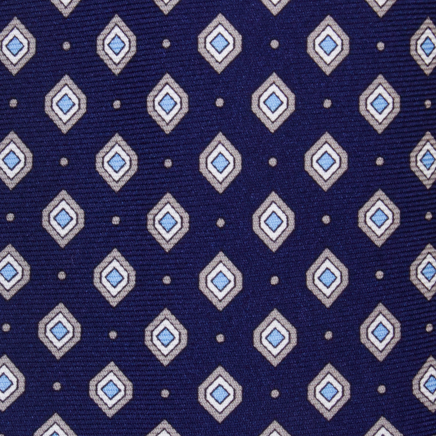 CORBATA 7 PLIEGUES EN SEDA WOOVEN CON ROMBOS EN AZUL CLARO EN AZUL MEDIANOCHE