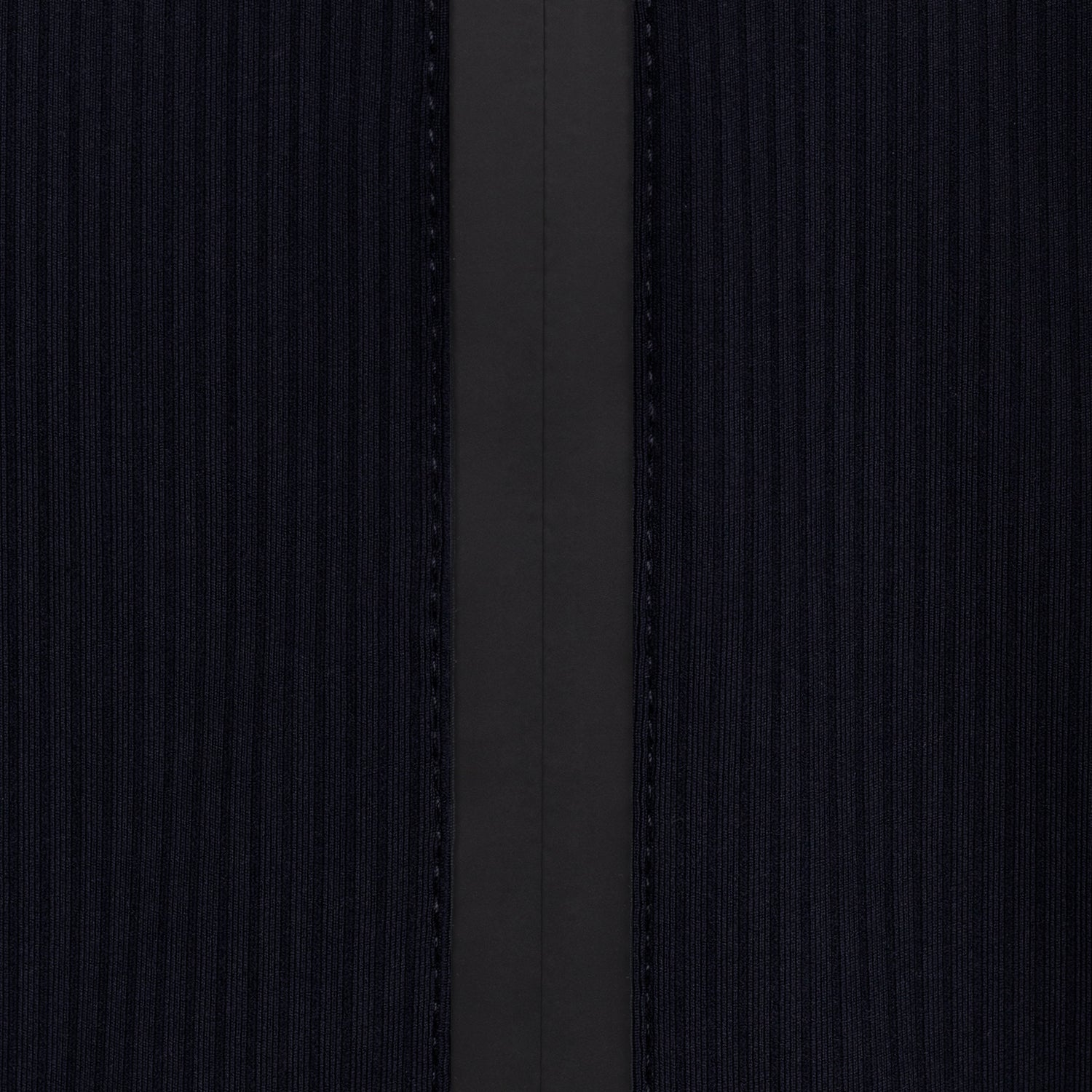 CHAMARRA SUDADERA ULTRA LIGERA EN AZUL MEDIO