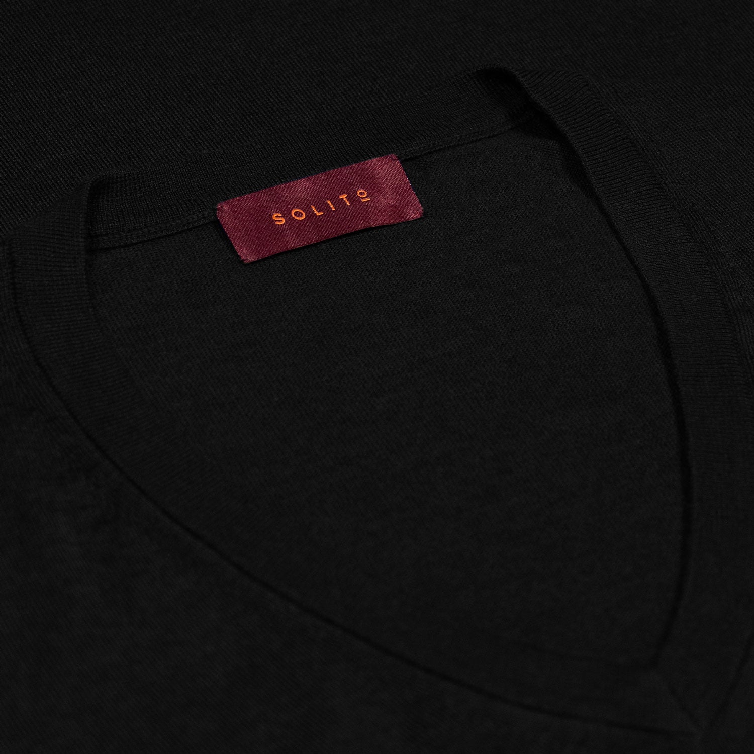 SUÉTER CASHMERE SEDA CUELLO V NEGRO