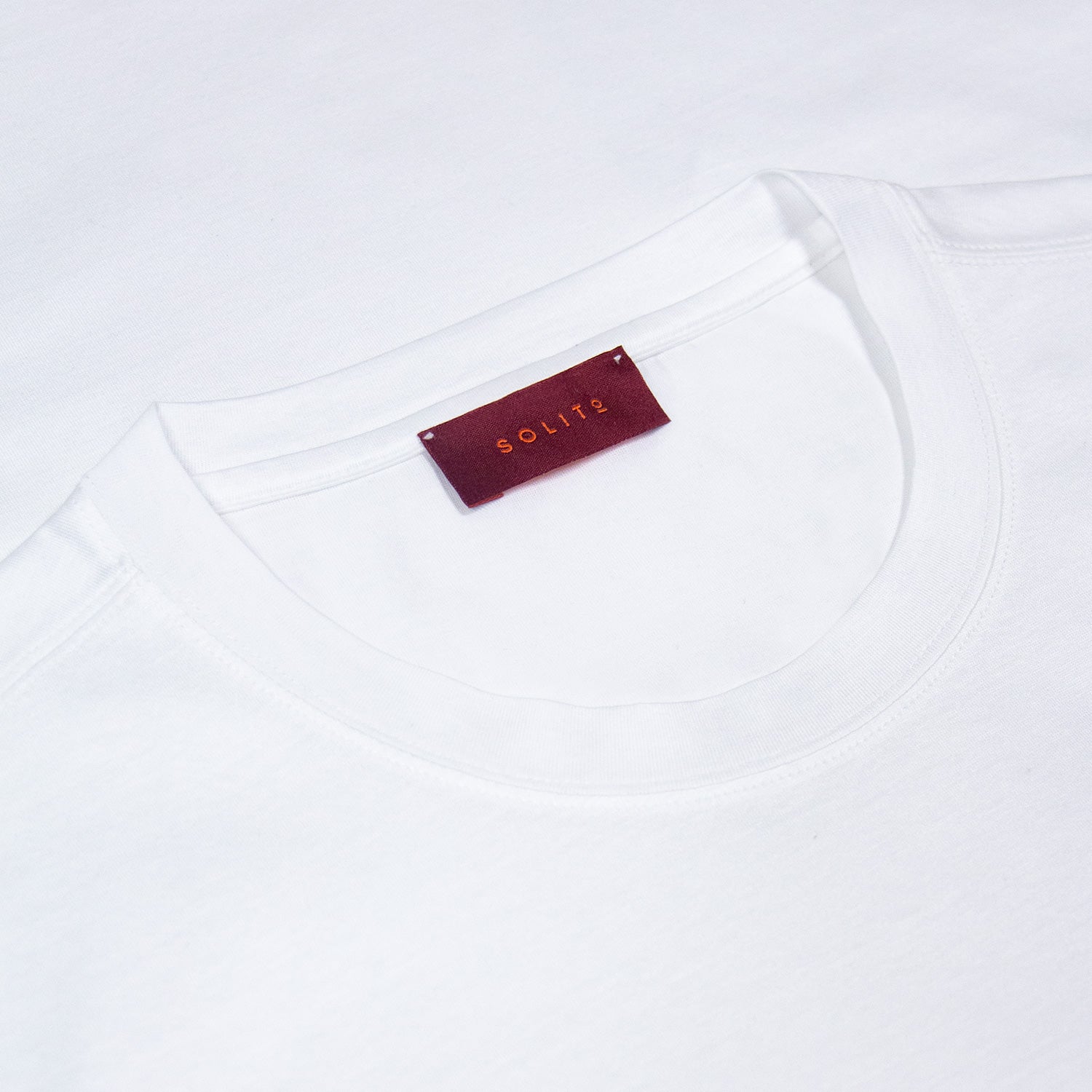 PLAYERA MANGA CORTA CUELLO CIRCULAR COLOR BLANCO