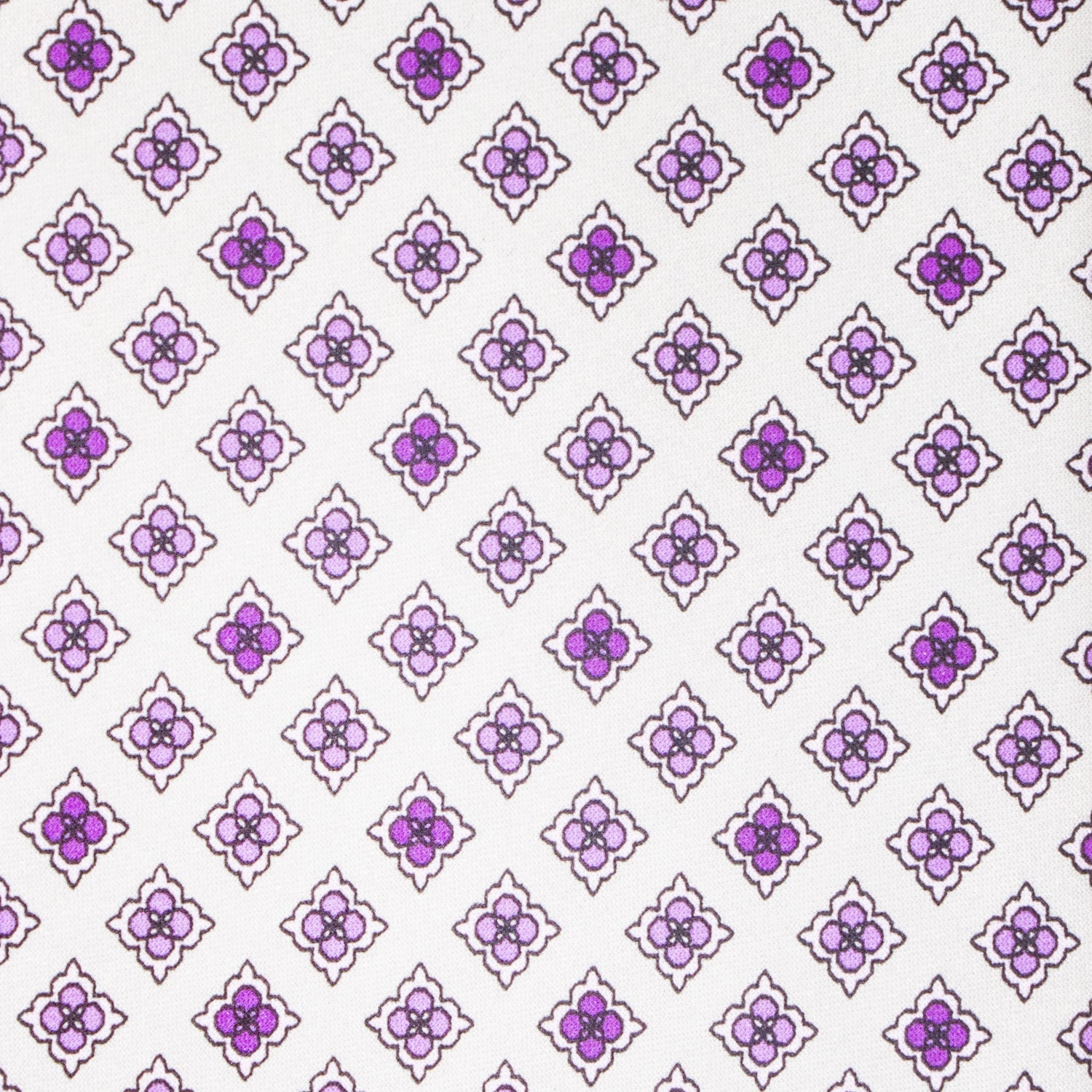 CORBATA EN SET CON PAÑUELO DE SEDA GRIS CLARO CON CUADROS MORADOS