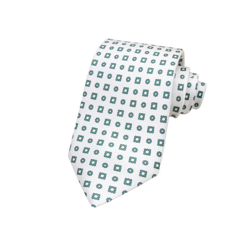 CORBATA 7 PLIEGUES EN SEDA WOOVEN CON TONDOS Y CUADROS VERDES EN BLANCO
