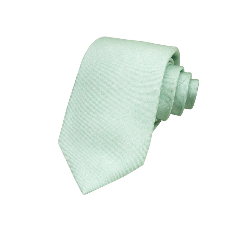 CORBATA 7 PLIEGUES EN SEDA DISEÑO LINO EN VERDE PISTACHE