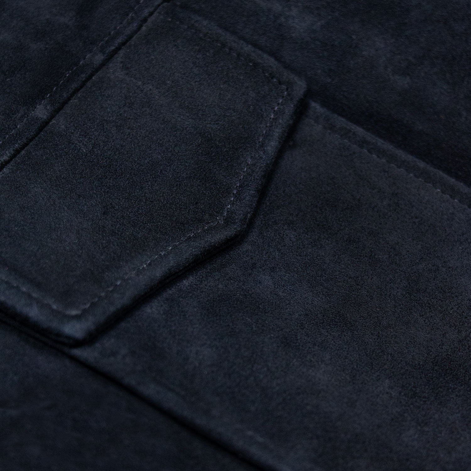 CHAMARRA DE GAMUZA SUEDE SFODERATO (SIN FORRO) COLOR AZUL MEDIA NOCHE