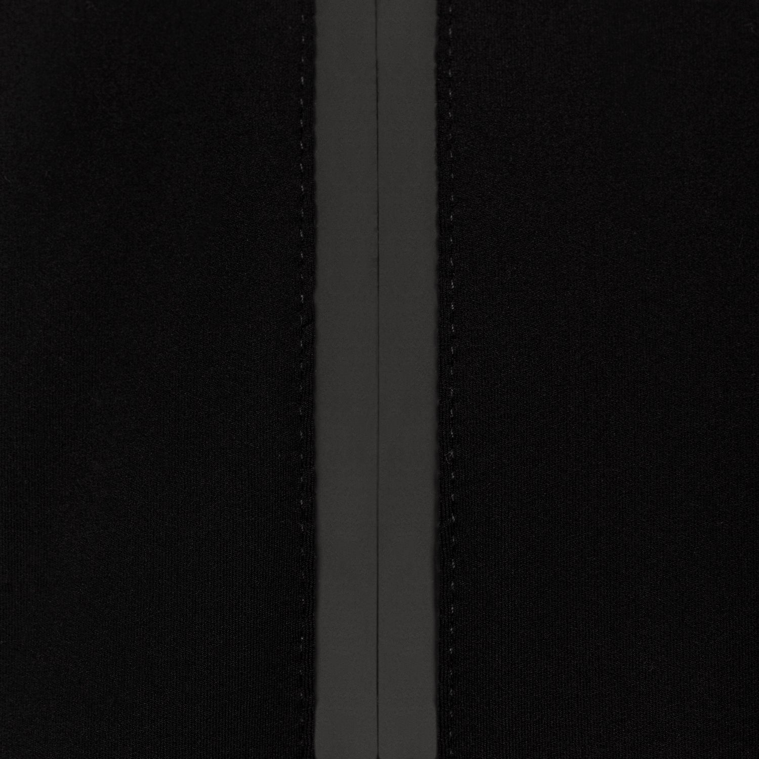CHAMARRA SUDADERA ULTRA LIGERA NEGRA