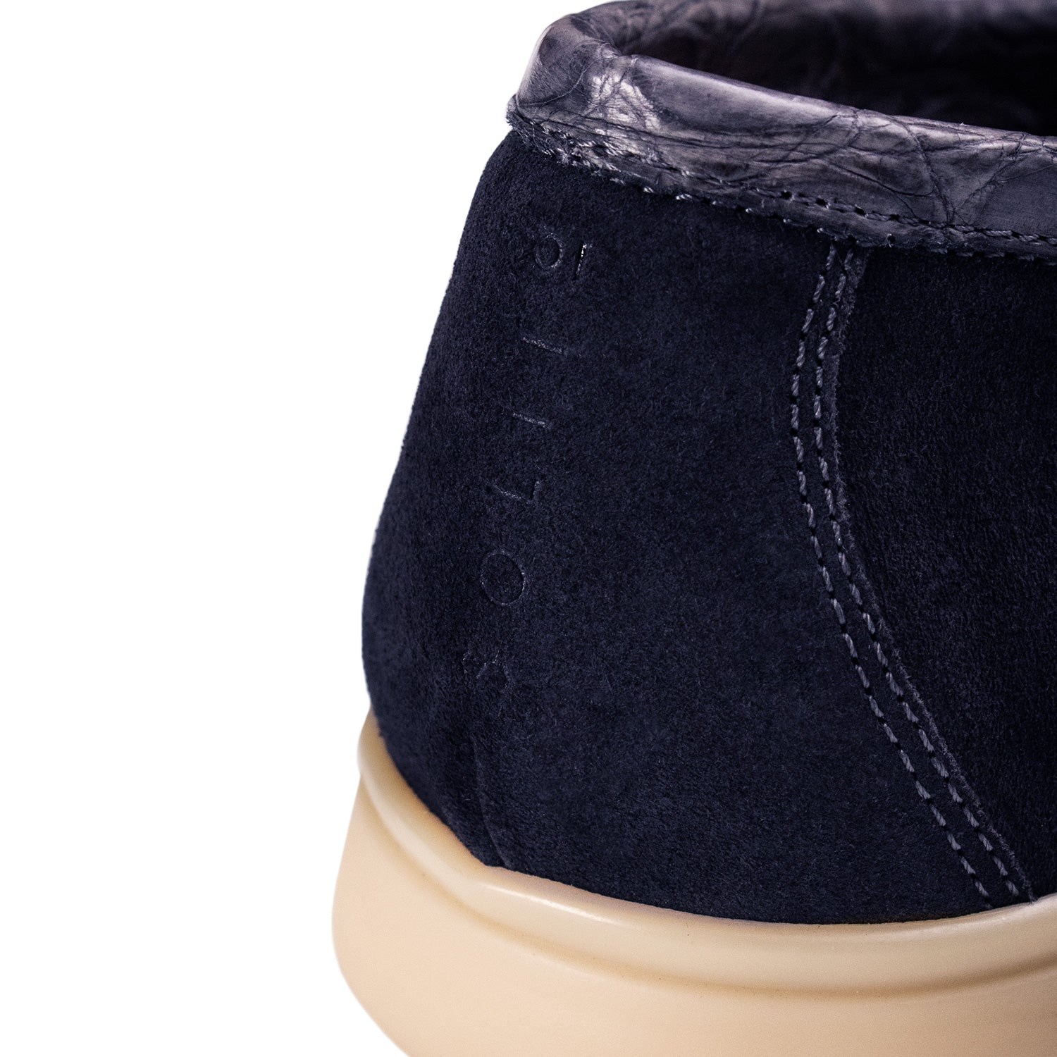 LOAFER BAJOS EN SUEDE Y DETALLES EN COCODRILO CONSTRUCCIÓN SACCHETTO COLOR AZUL MARINO