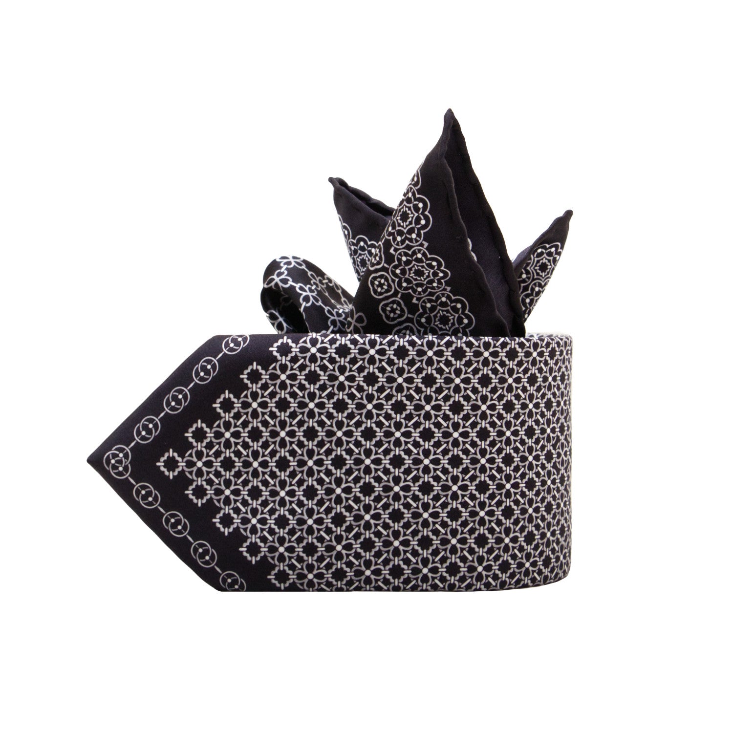 CORBATA EN SET CON PAÑUELO DE SEDA CON DIBUJOS GEOMÉTRICOS DEGRADADOS EN NEGRO Y GRIS