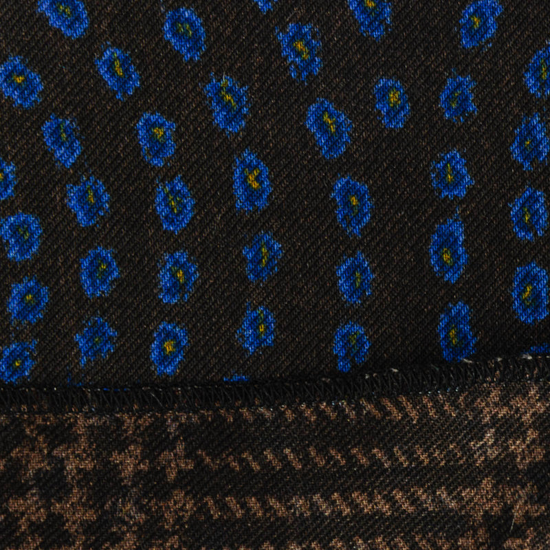 BUFANDA CASHMERE Y SEDA COLOR MARRÓN CON DISEÑO FANTASÍA Y FLORES COLOR AZUL