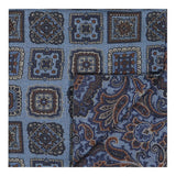 PAÑUELO FONDO AZUL CIELO CON MANDALAS EN GRIS DOBLE VISTA CON AMIBAS GRANDES 100 % ALGODÓN