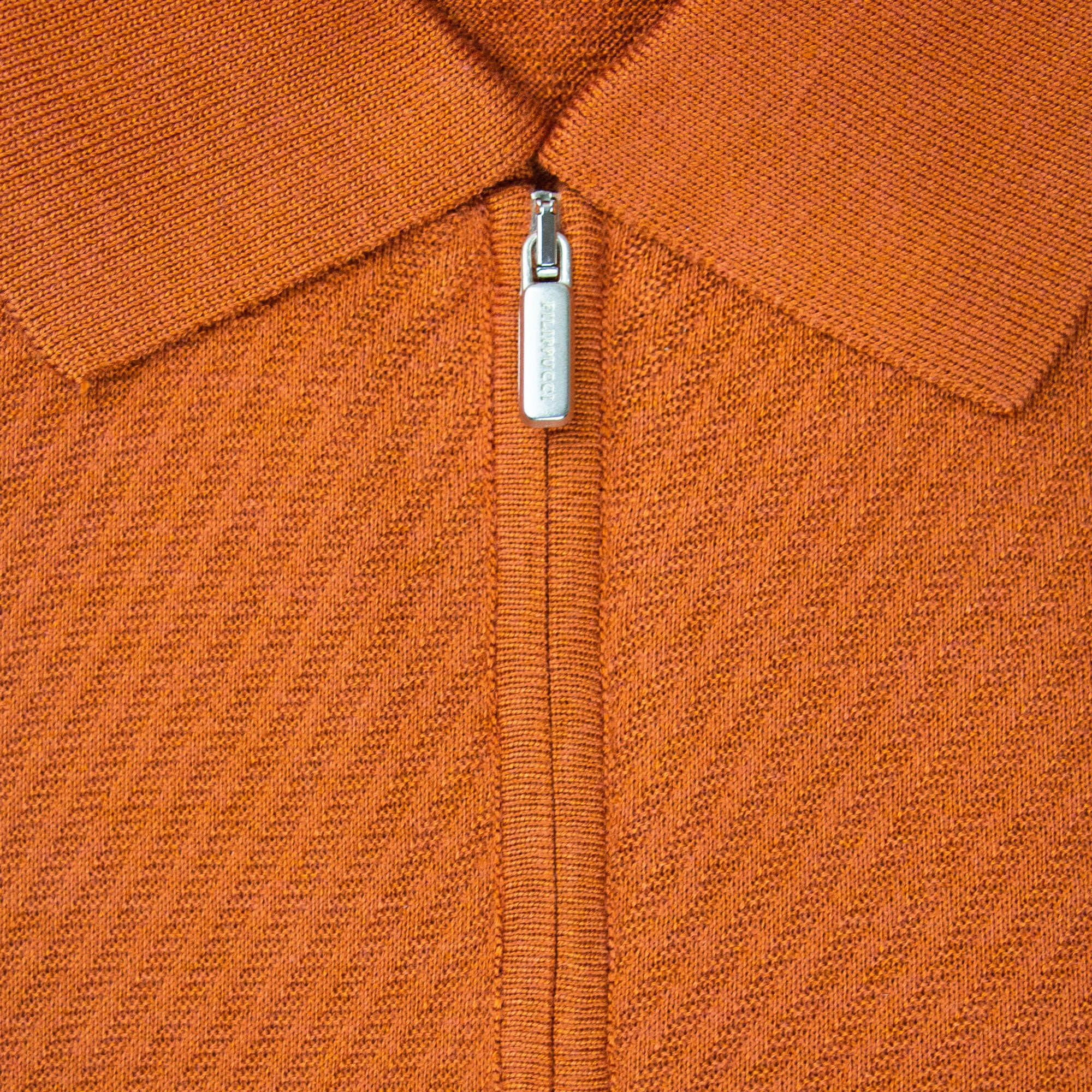 PLAYERA POLO ZIP MANGA CORTA DE ALGODÓN Y SEDA COLOR LADRILLO