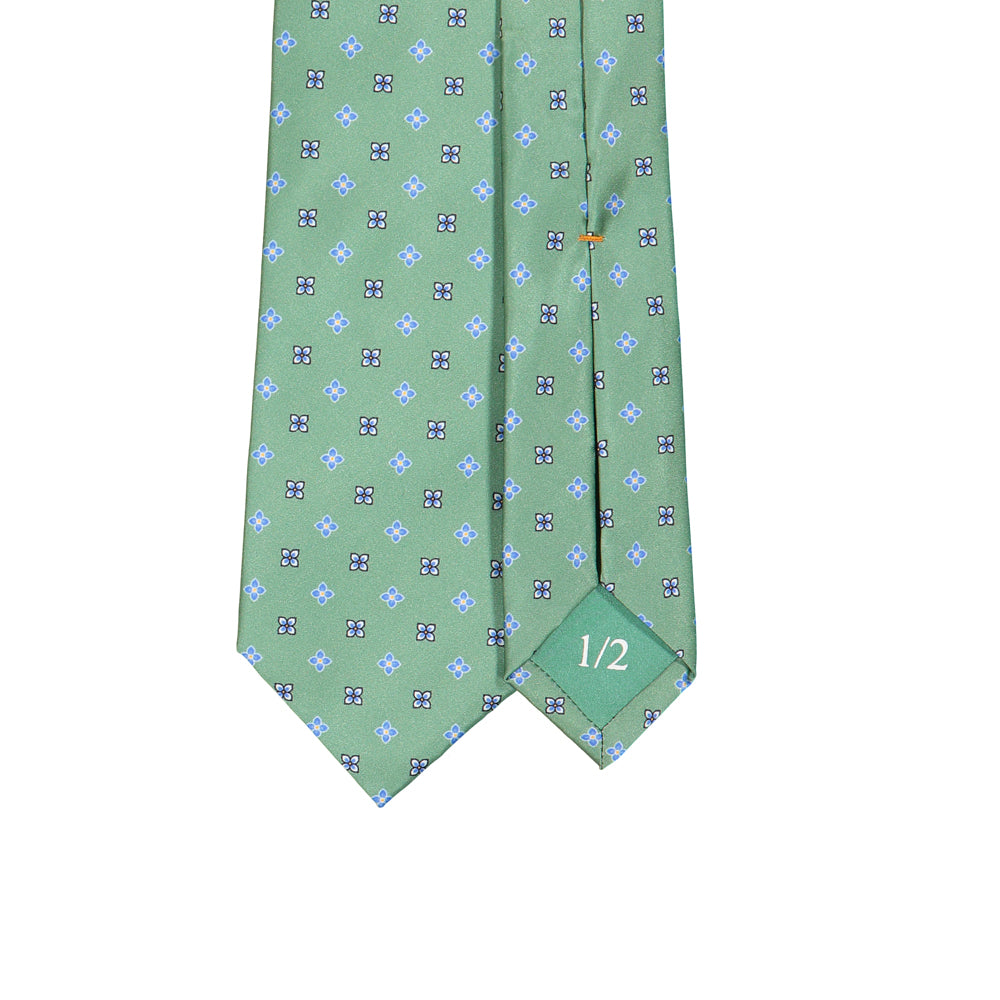 CORBATA 7 PLIEGUES CON PAÑUELO VERDE FLORES AZULES